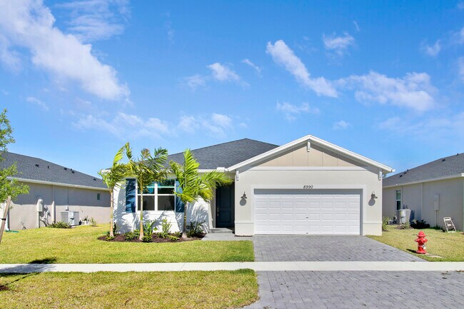 Primary Photo - 8990 Dahlia Cir