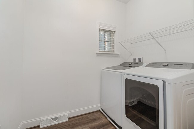 Building Photo - 66 Avery Wy