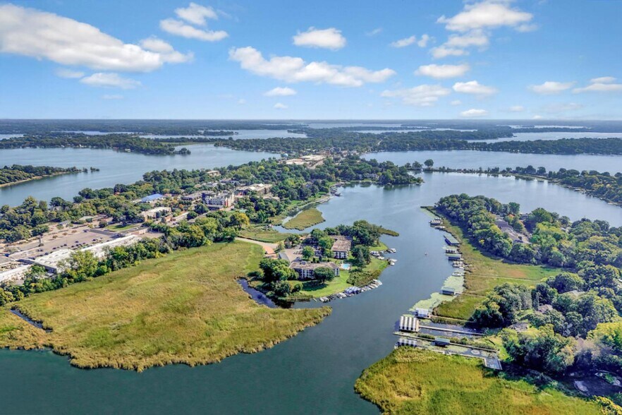 Primary Photo - Dockside Apartments on Lake Minnetonka