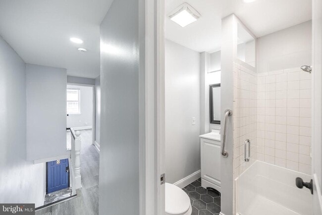 Building Photo - 3097 Memphis St