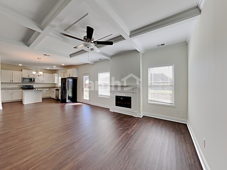 Building Photo - 2312 Pathfinder Dr