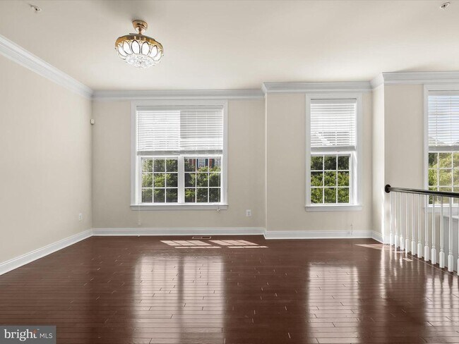 Building Photo - 7761 Crystal Brook Way