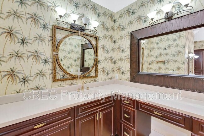 Building Photo - 1392 Eden Rd