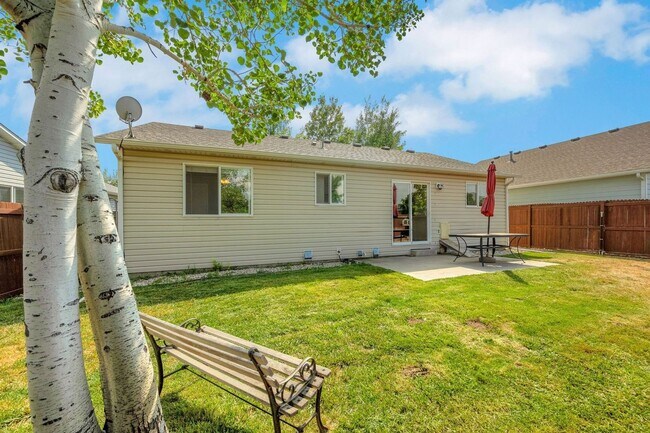 Building Photo - Charming 3BR House in Fort Collins