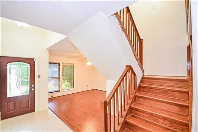 Building Photo - 2814 Field Line Dr