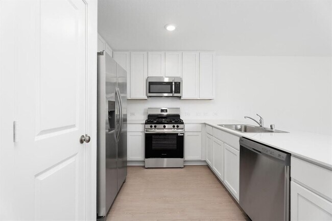 Building Photo - 25745 John Wayne Dr