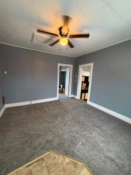 Building Photo - 1 Smith St