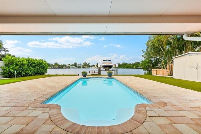Building Photo - 8848 Sunlit Cove Dr NE