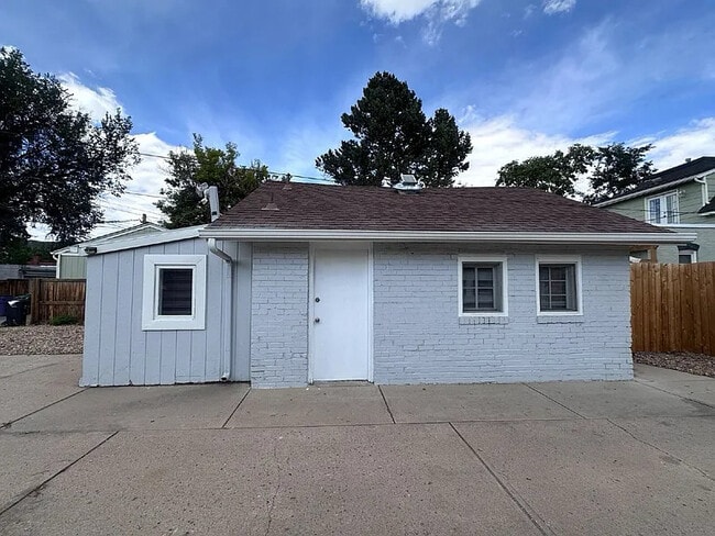 Building Photo - 431 Bannock St