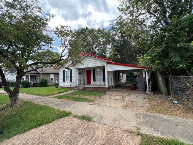 Building Photo - 312 E Court St