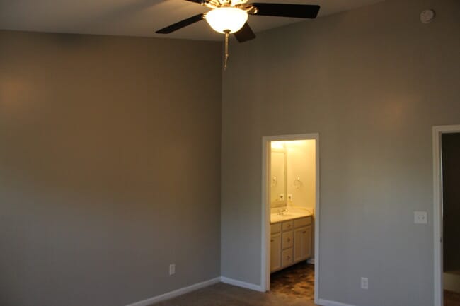Master Suite - 4822 Landover Bluff Way