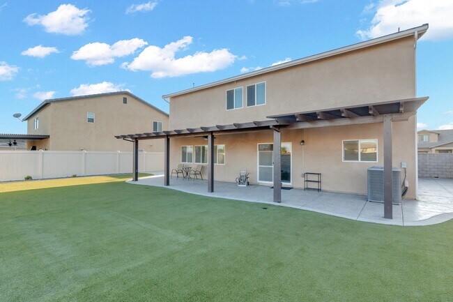 Building Photo - 4896 Stits Cir