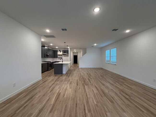 Building Photo - 8407 Tranquil Bay Ct