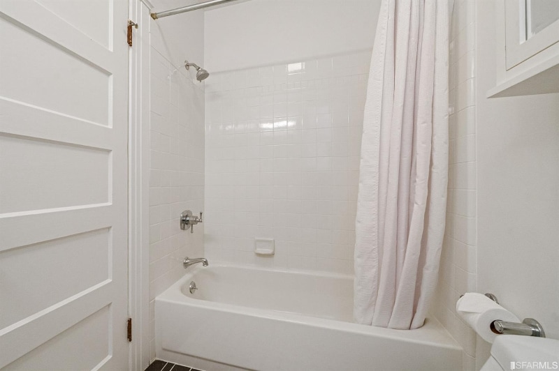 Building Photo - 3177 California St