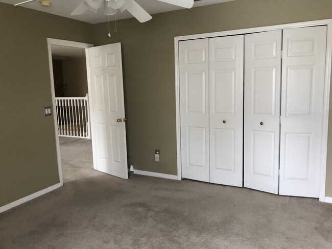 Building Photo - 10522 Angler Ct