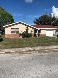 Building Photo - 9831 Lamantin Dr