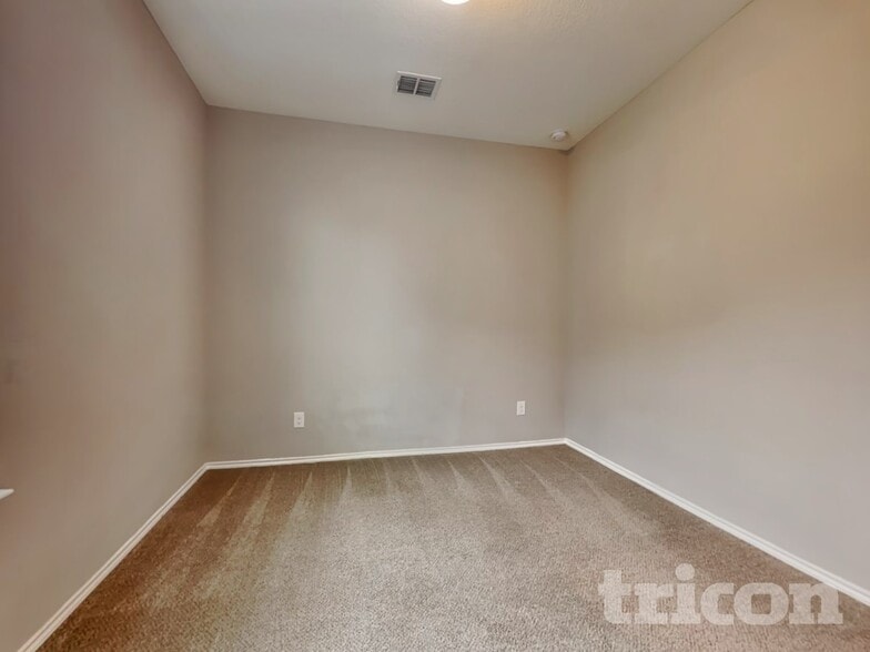 Building Photo - 1503 Nectar Creek
