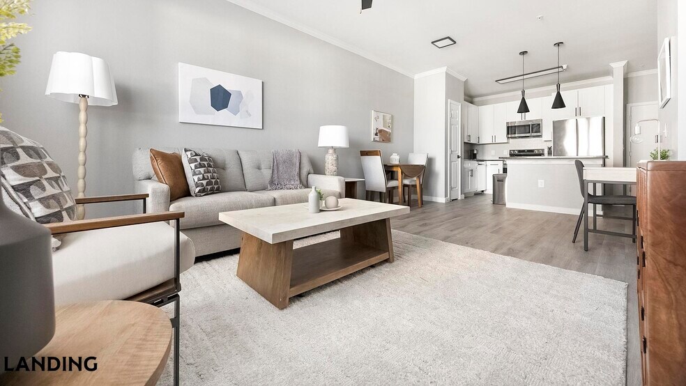 Building Photo - 901 Colorado Blvd