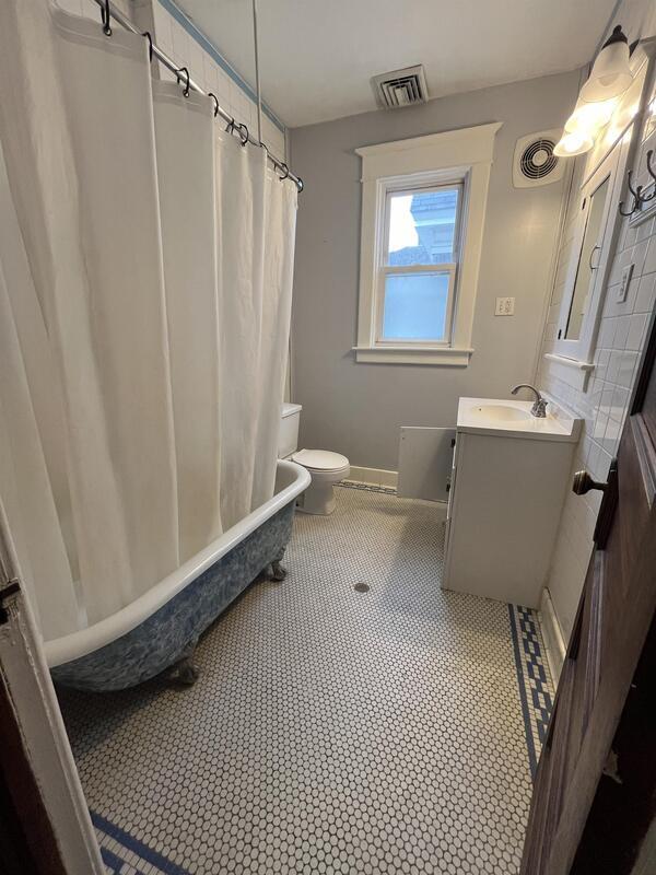 Building Photo - 20 Besch Ave