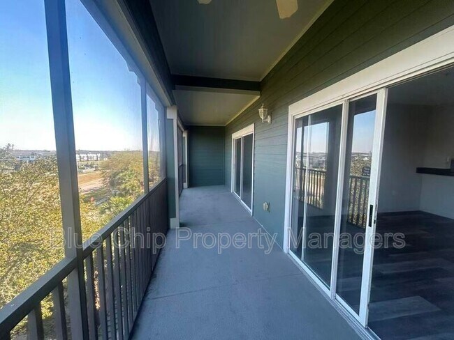 Building Photo - 14200 Avalon Rd