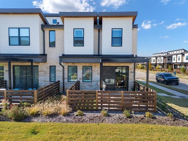 Building Photo - 761 Cavitt Ct