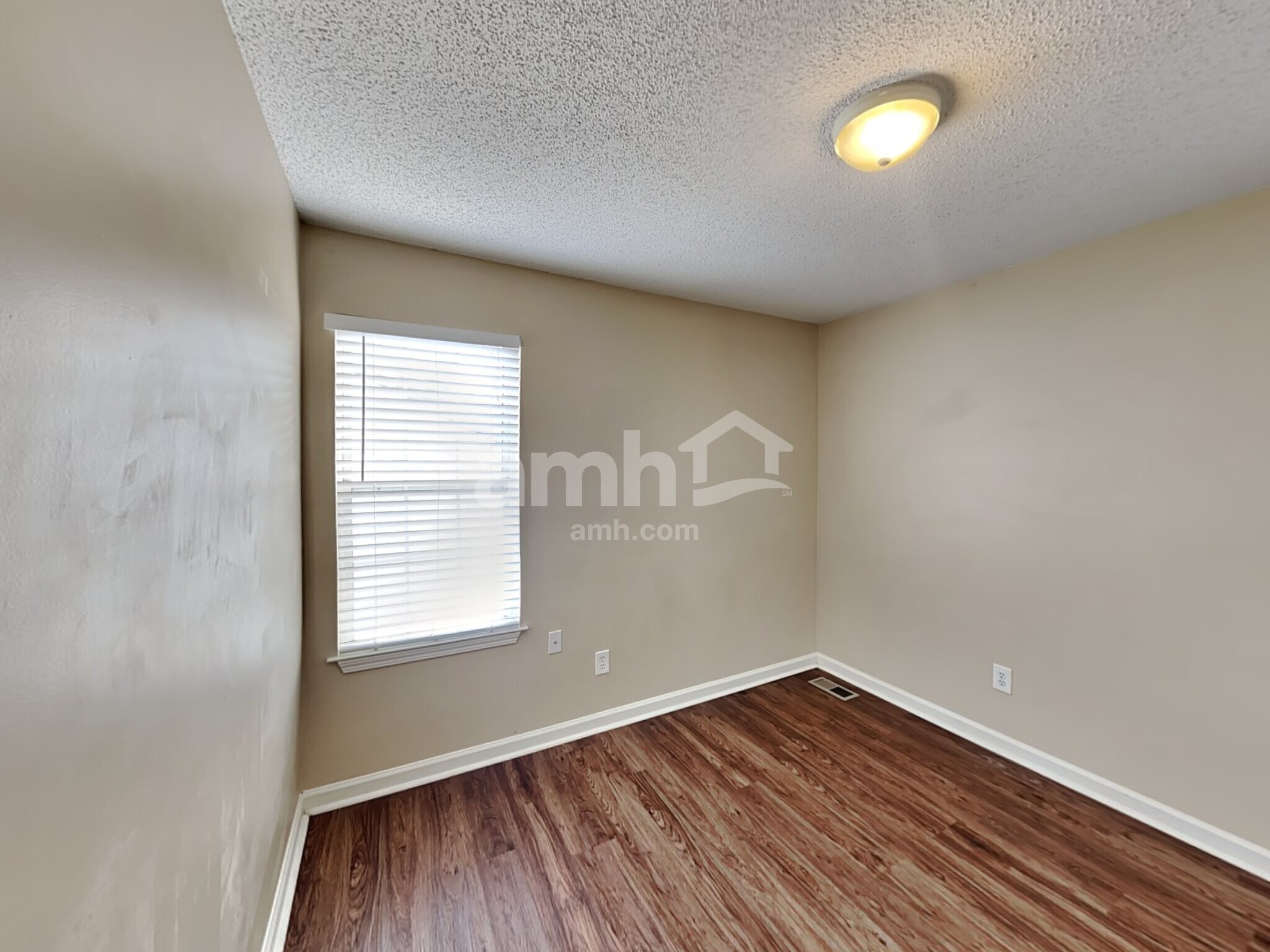 Building Photo - 3826 Tidewater Way NW