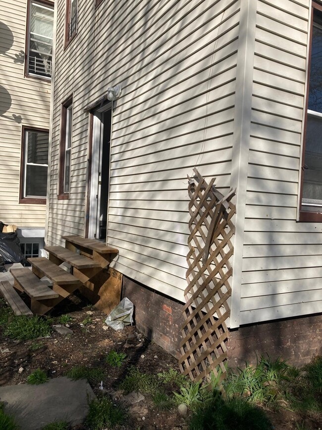 Building Photo - 63 Belmont Ave