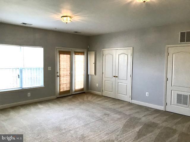 Building Photo - 16811 Sweeney Ln