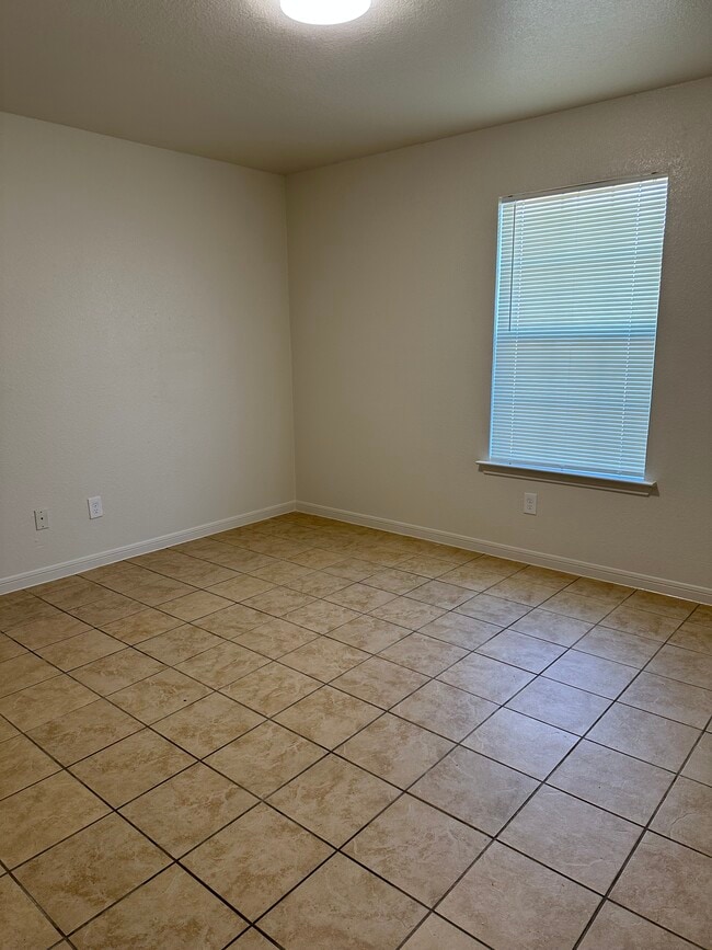 Building Photo - 1410 Natchez Trail