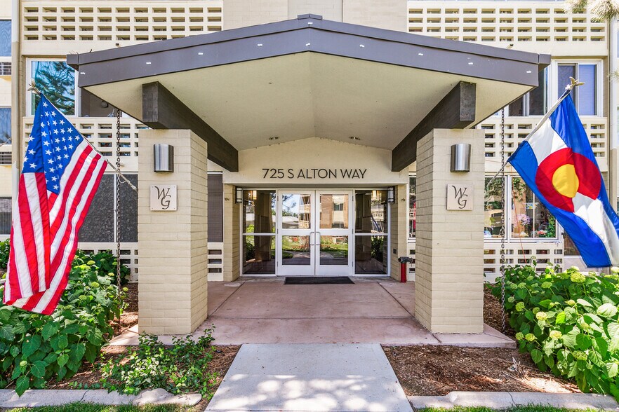 Building Photo - 725 S Alton Way