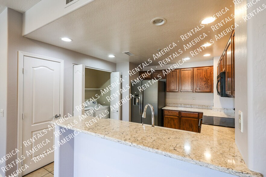 Building Photo - 21320 N 56th St