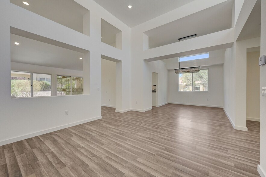 Building Photo - 2413 Keiser Ct