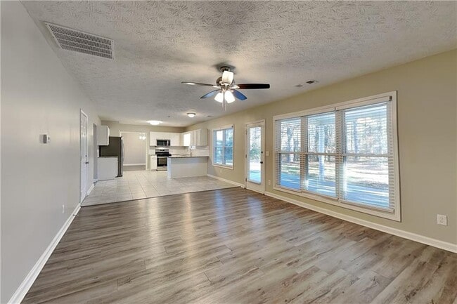 Building Photo - 81 Summerfield Crossing