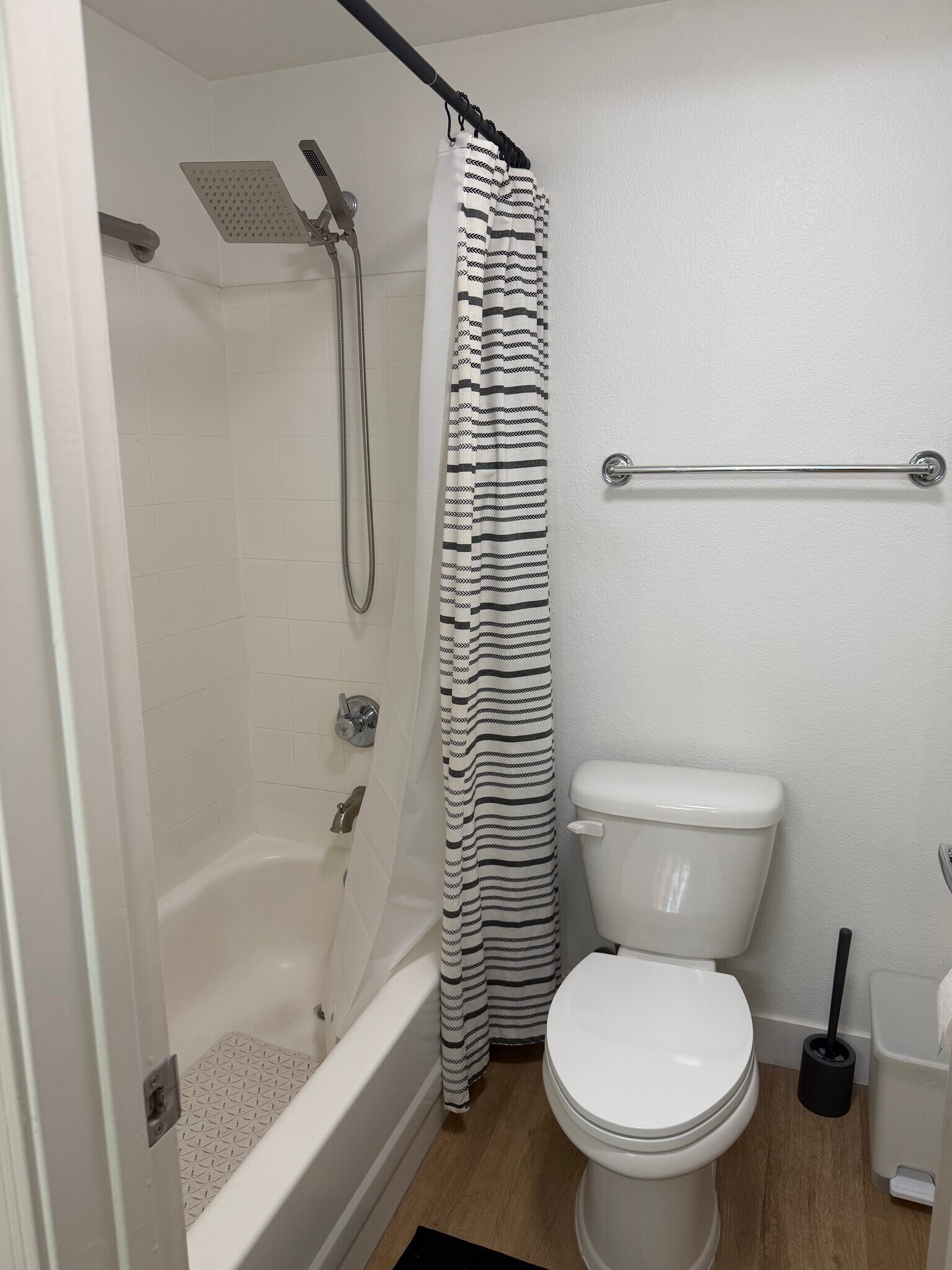 Building Photo - 7008 E Gold Dust Ave