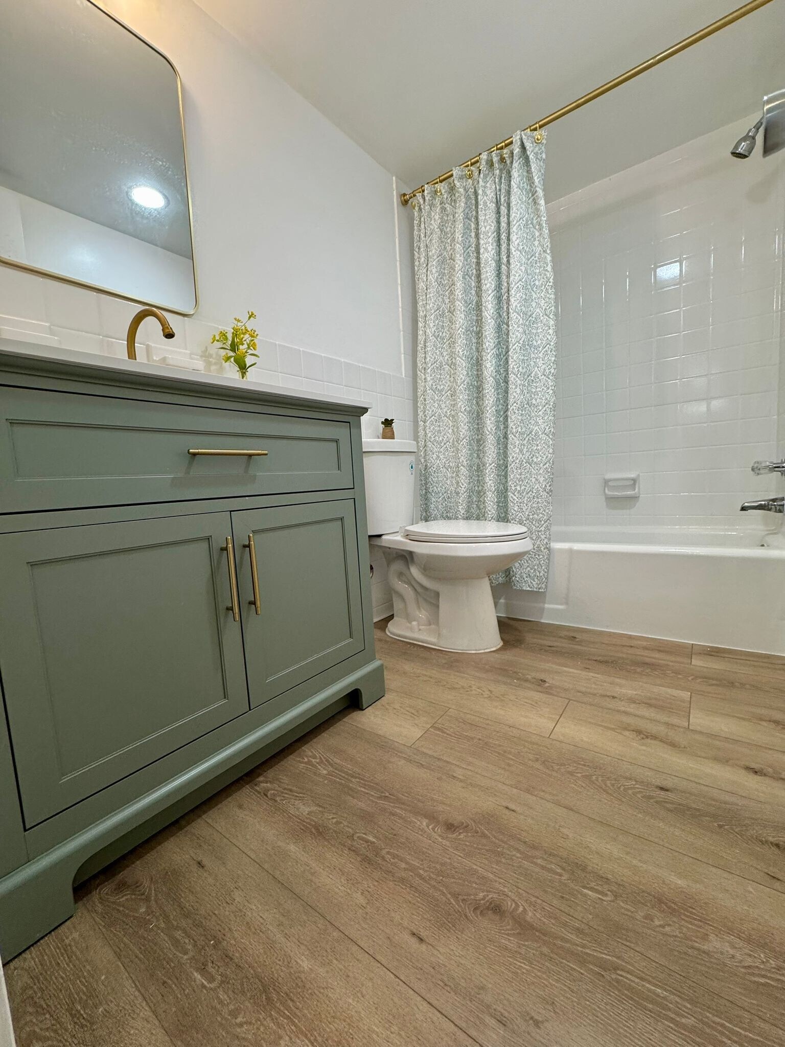 Building Photo - 1111 University Blvd W