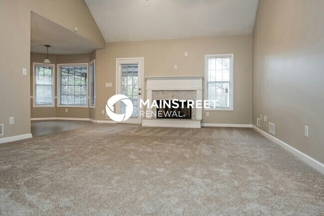 Building Photo - 5 Bedroom Pet-Friendly Home in McDonough, GA with Main Street Renewal