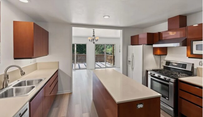 Building Photo - 20500 Cachagua Rd