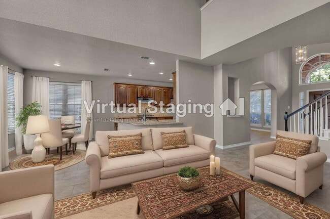 Building Photo - "Luxurious 4-Bedroom, 2.5 Bath Retreat wit...