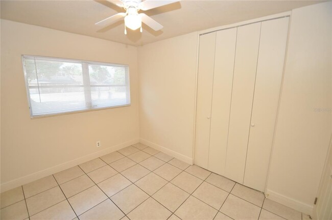 Building Photo - 1341 Ave S NW