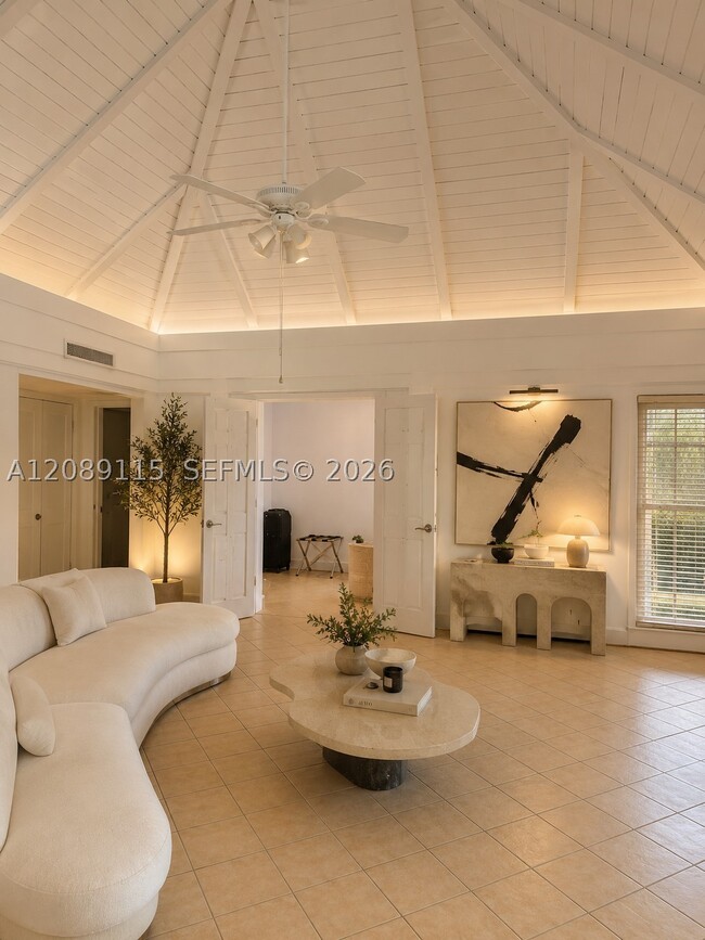 Building Photo - 5700 White Hickory Cir