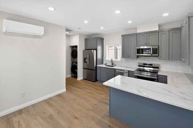 Building Photo - 11488 Bellatrix Ct
