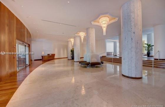 Building Photo - 5161 Collins Ave