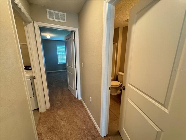 Building Photo - 2327 Ashberry Ridge Dr