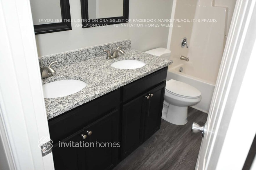 Building Photo - 737 Willow Bay Dr