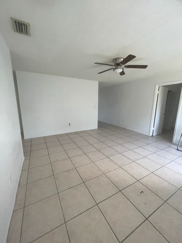 Building Photo - 1537 Barbarie Ln