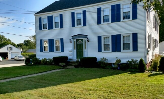 Building Photo - 111 Stark Ave