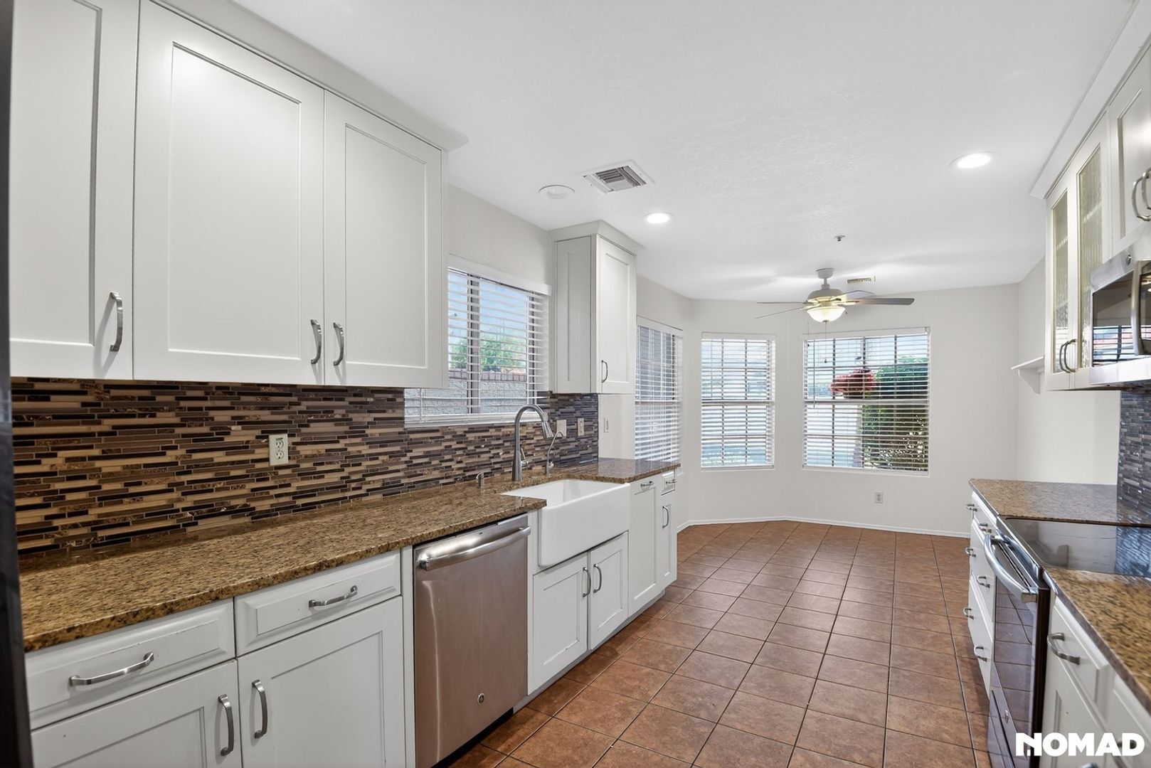 Building Photo - 11782 N 112th Way