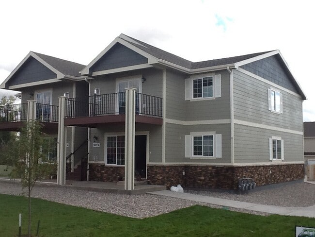 Primary Photo - 3809 Victoria Dr