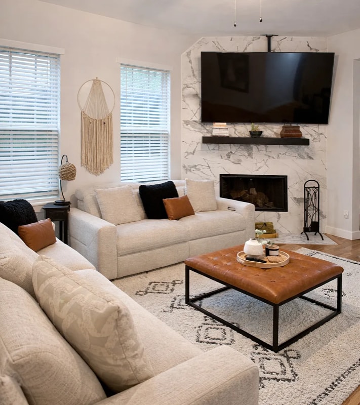 Building Photo - 112 S Army Ave