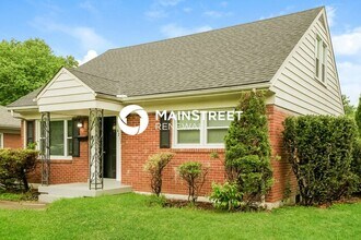 Building Photo - 4 Bedroom Pet-Friendly Home in Louisville,...